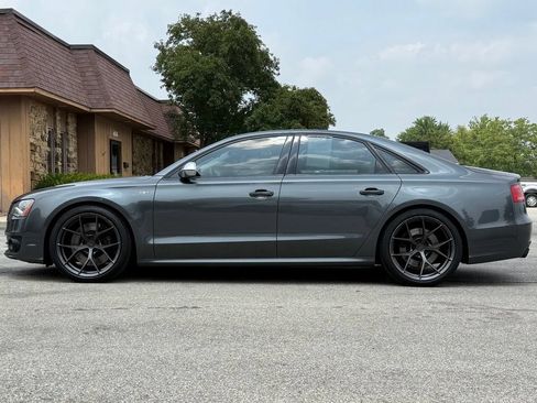 Used 2013 Audi S8 AWD/4WD image 2