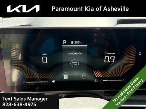 New 2026 Kia Carnival LX FWD image 8