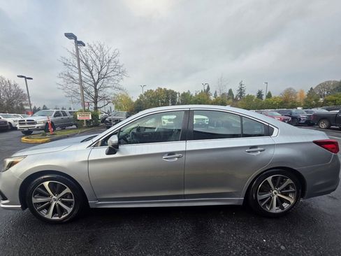 Used 2018 Subaru Legacy 2.5i Limited image 2