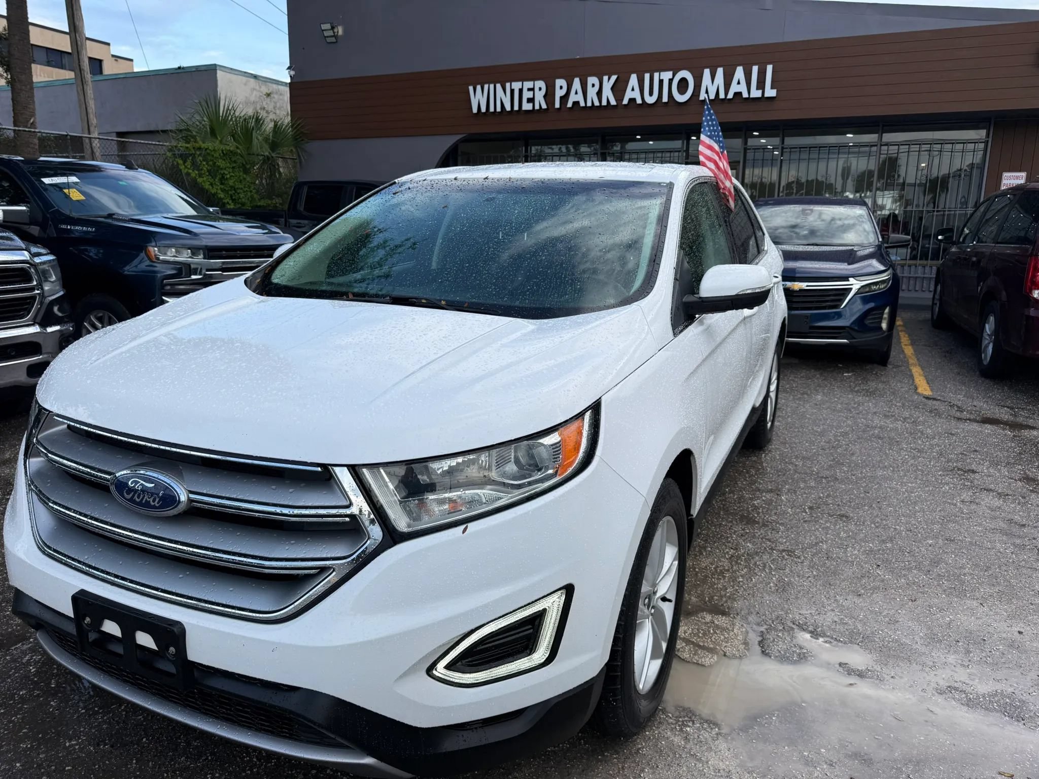 Used 2017 Ford Edge SEL AWD/4WD image 1