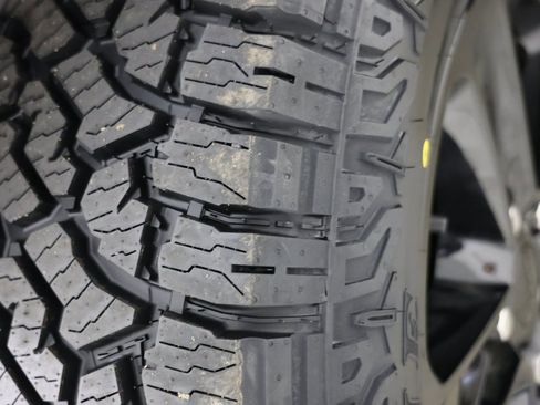 Used 2021 Jeep Wrangler Unlimited Sahara image 13