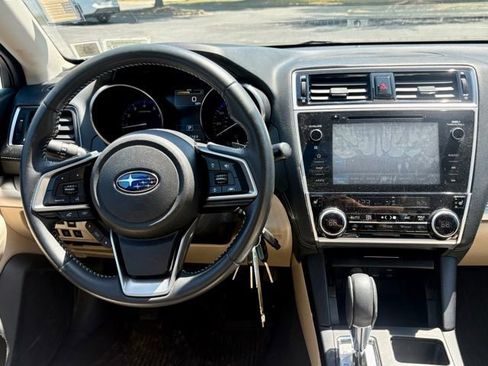 Used 2018 Subaru Outback 2.5i Premium AWD/4WD image 19