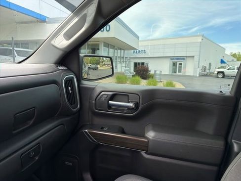Used 2022 Chevrolet Silverado 1500 LT Trail Boss w/ Convenience Package II AWD/4WD image 23