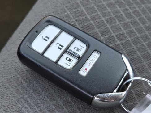 Used 2016 Honda Odyssey EX image 23