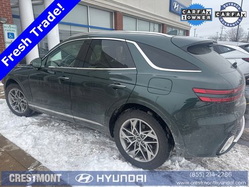 Certified 2023 Genesis GV70 2.5T w/ Advanced Package image 12