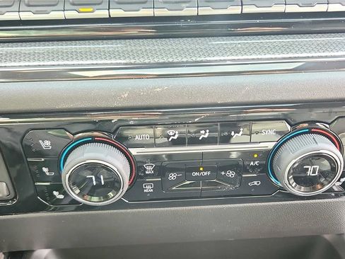 New 2026 Chevrolet Silverado 2500 ZR2 image 26