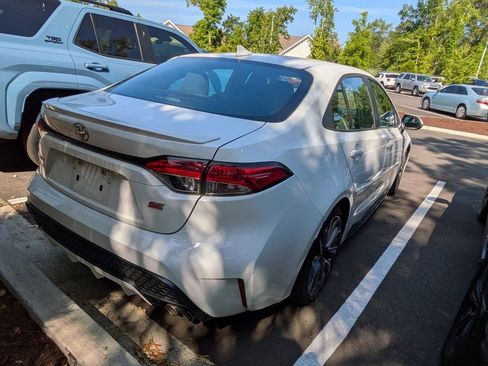 Used 2021 Toyota Corolla SE image 8
