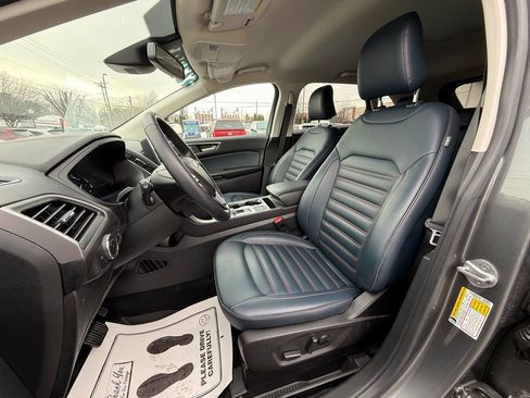 Used 2022 Ford Edge SEL w/ Sport Appearance Package image 15