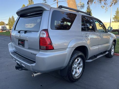 Used 2006 Toyota 4Runner SR5 image 13