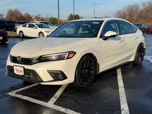 Used 2023 Honda Civic Sport Touring image 8