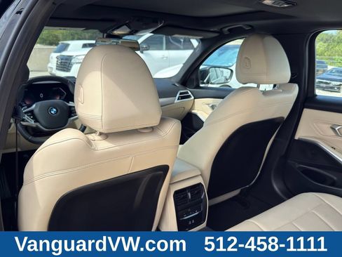Used 2025 BMW 330i Sedan RWD image 27