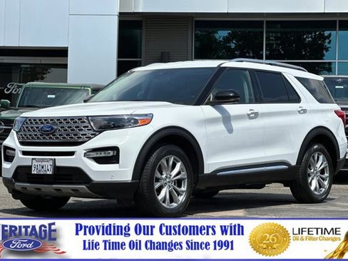 Certified 2022 Ford Explorer Limited w/ Equipment Group 301A image 8