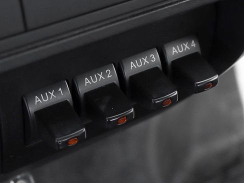 Used 2019 Ford F650 2WD Regular Cab Super Duty image 31