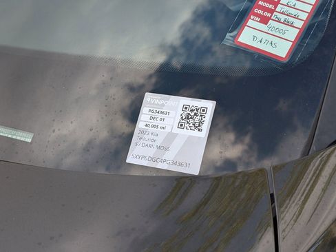 Certified 2023 Kia Telluride S w/ S Sunroof Package image 15