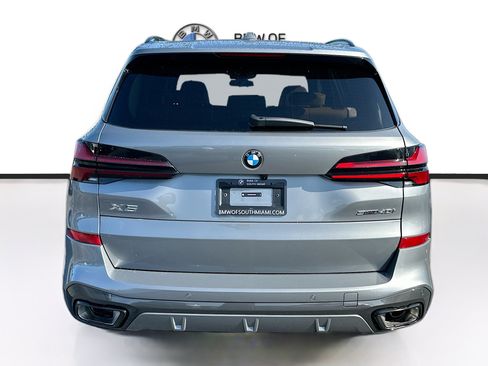 New 2026 BMW X5 sDrive40i w/ M Sport Package RWD image 5