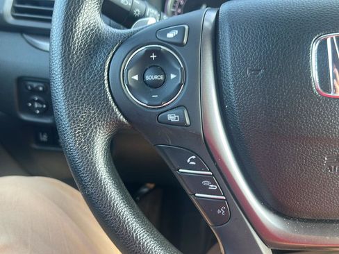 Used 2023 Honda Ridgeline Sport image 21