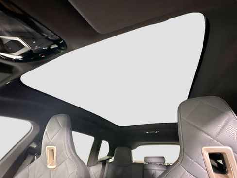 Certified 2023 BMW iX xDrive50 w/ Ultimate Package 2 image 22