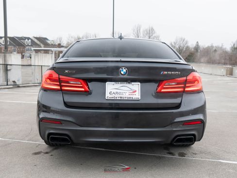 Used 2019 BMW M550i xDrive image 6