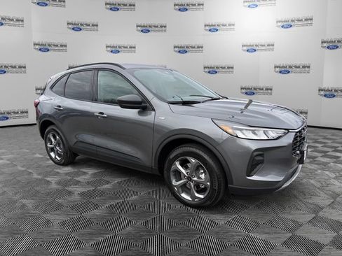 New 2026 Ford Escape ST-Line w/ Tech Pack #1 AWD/4WD image 7