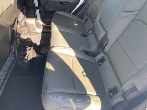 New 2026 Jeep Gladiator Mojave image 38