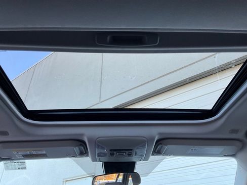 Used 2025 Toyota RAV4 XLE image 19