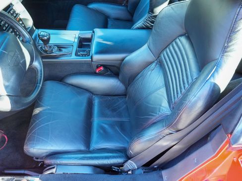 Used 1996 Chevrolet Corvette 2dr Cpe image 30