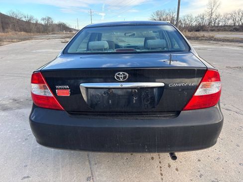 Used 2003 Toyota Camry LE image 9