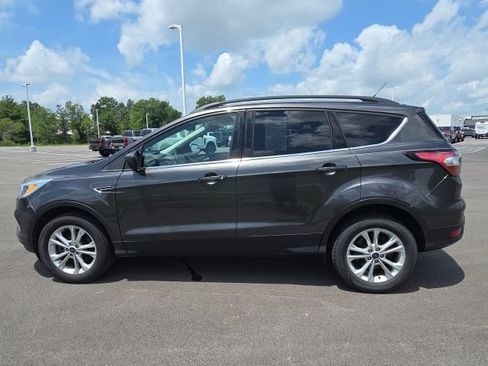 Used 2018 Ford Escape SE AWD/4WD image 15
