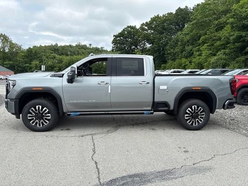 New 2026 GMC Sierra 2500 Denali Ultimate AWD/4WD image 2