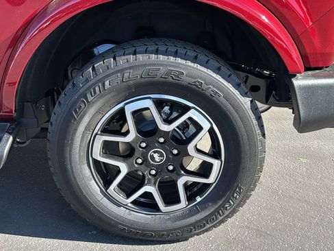 New 2026 Ford Bronco Outer Banks AWD/4WD image 7