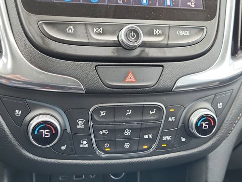 Used 2019 Chevrolet Equinox Premier AWD/4WD image 27