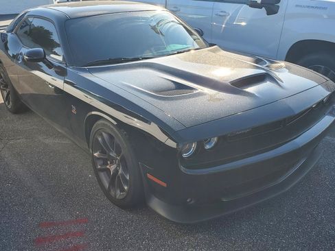 Used 2023 Dodge Challenger R/T Scat Pack RWD image 2