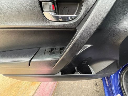 Used 2014 Toyota Corolla S FWD image 11