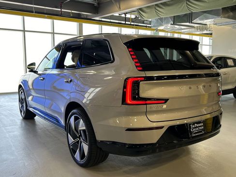 New 2025 Volvo EX90 Ultra AWD/4WD image 4