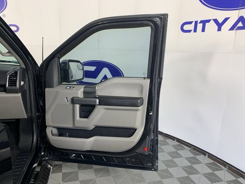 Used 2016 Ford F150 XLT w/ Equipment Group 301A Mid RWD image 27