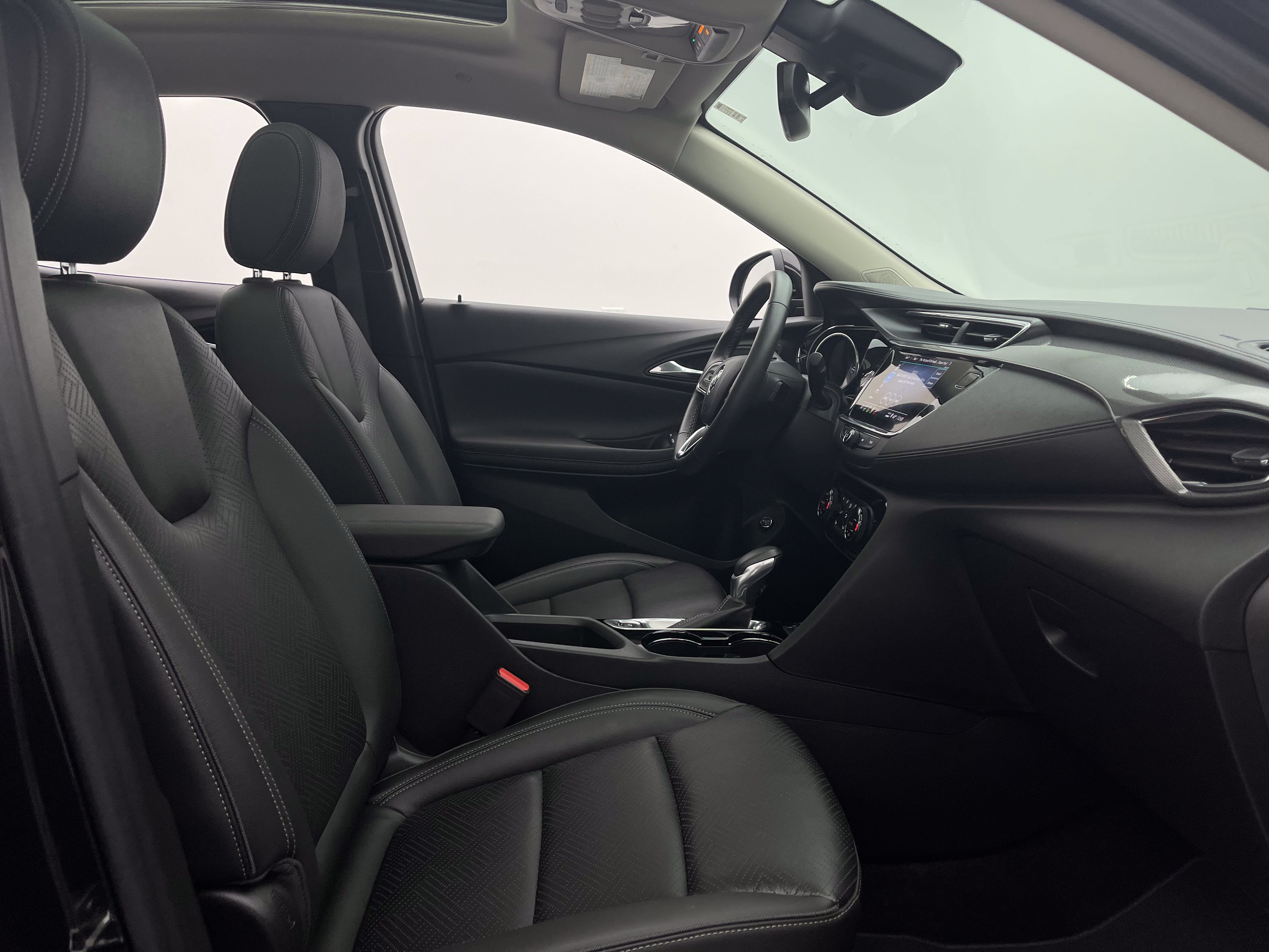 Used 2023 Buick Encore GX Essence w/ Experience Buick Package FWD image 37