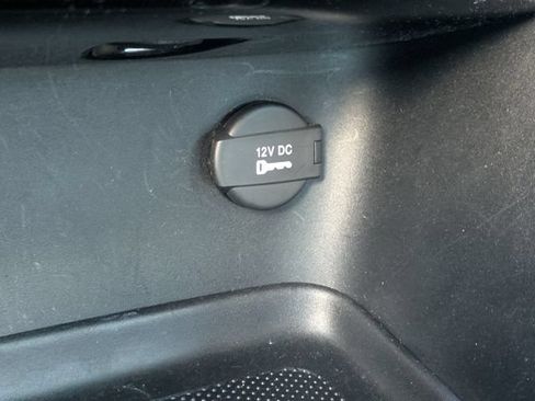 Used 2013 Chrysler 200 Touring w/ Cold Weather Group FWD image 21