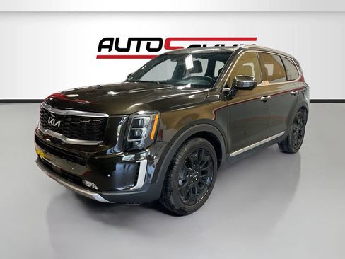 Used 2022 Kia Telluride SX w/ SX Prestige Package AWD/4WD image 3