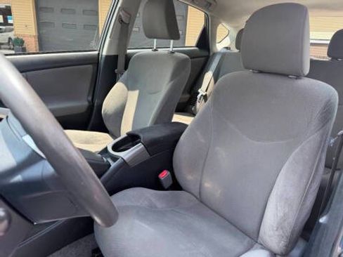 Used 2014 Toyota Prius Two FWD image 15