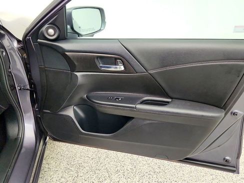 Used 2015 Honda Accord EX-L image 26