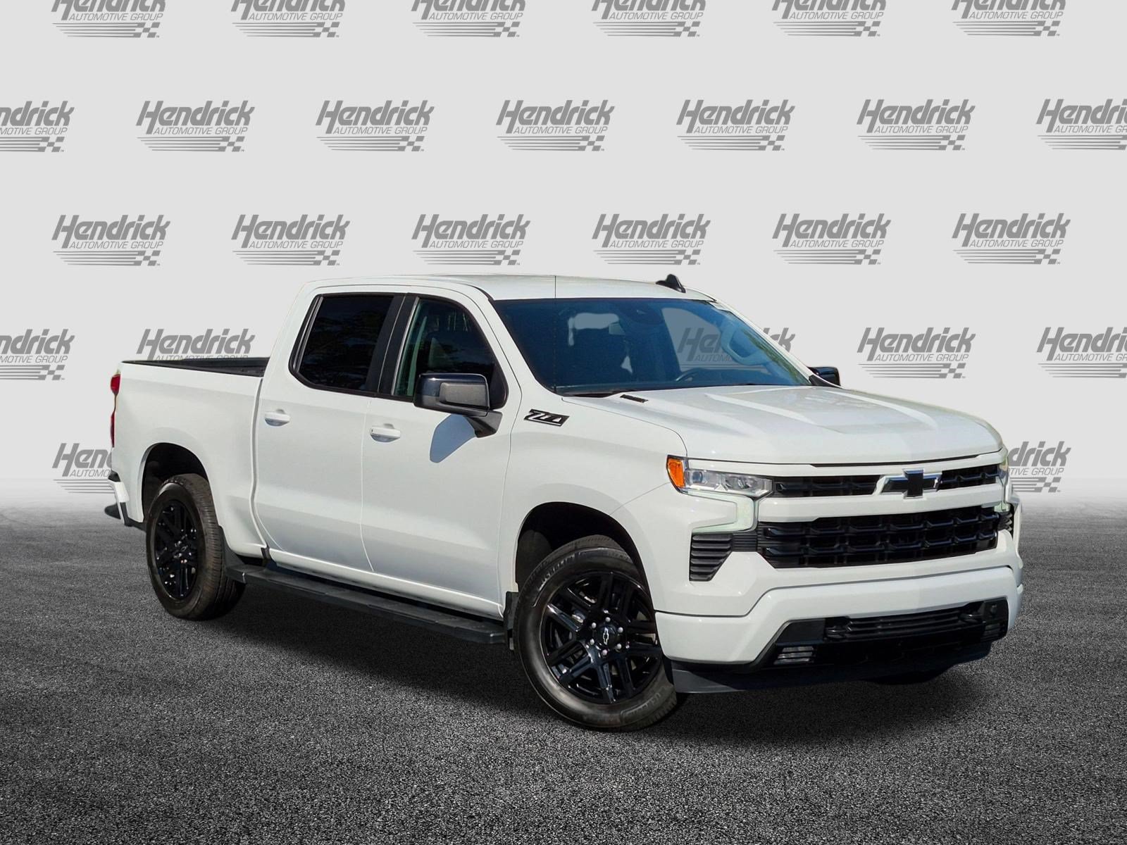 Used 2024 Chevrolet Silverado 1500 RST w/ Convenience Package II AWD/4WD image 2