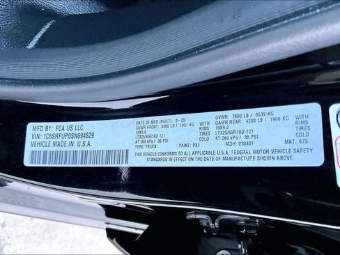 Used 2025 RAM 1500 RHO w/ RHO Level 1 Equipment Group image 32