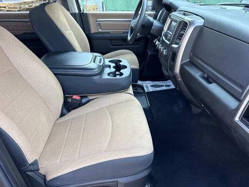 Used 2021 RAM 1500 Classic SLT AWD/4WD image 23