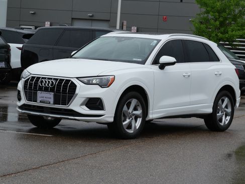 Used 2020 Audi Q3 2.0T Premium AWD/4WD image 1