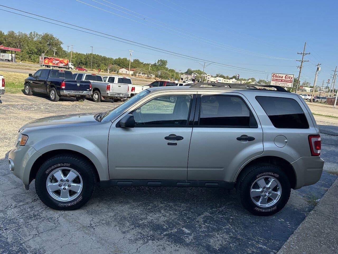 Used 2012 Ford Escape XLT w/ Cargo Pkg AWD/4WD image 5