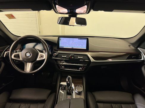 Certified 2023 BMW 530i w/ M Sport Package image 16