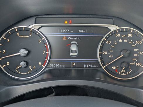 Used 2024 Nissan Altima 2.5 SV FWD image 22