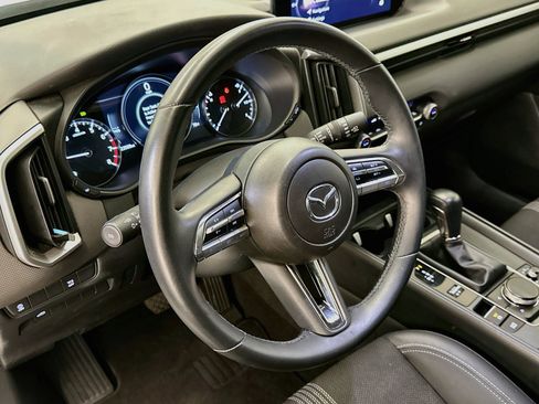 Used 2025 MAZDA CX-50 AWD 2.5 S w/ Premium Package image 18