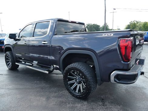 Used 2025 GMC Sierra 1500 SLT w/ SLT Convenience Package AWD/4WD image 7