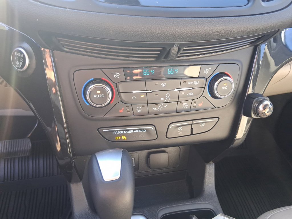 Used 2017 Ford Escape Titanium AWD/4WD image 12